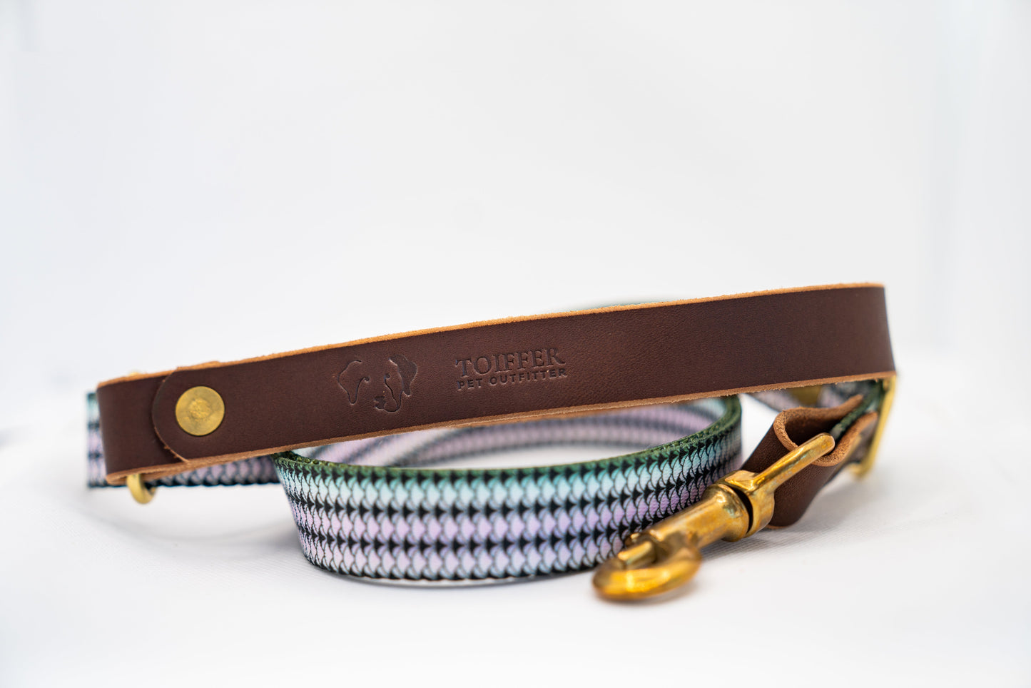 Leather & Striped Bass Print Adjustable Leash