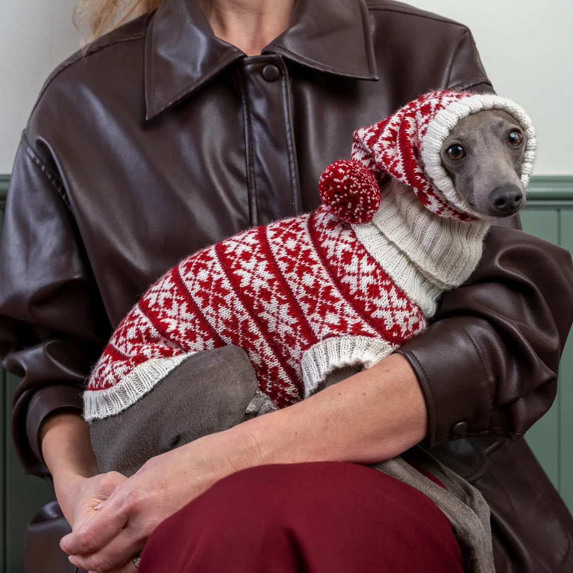 Alqo Wasi Christmas Snowflake Alpaca Blend Sweater